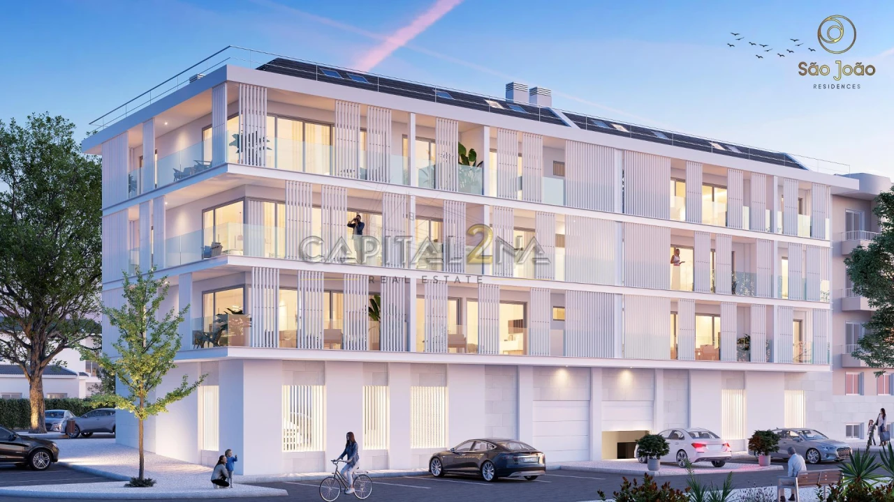 Apartamento T4 para Venda em Carcavelos e Parede Foto 26