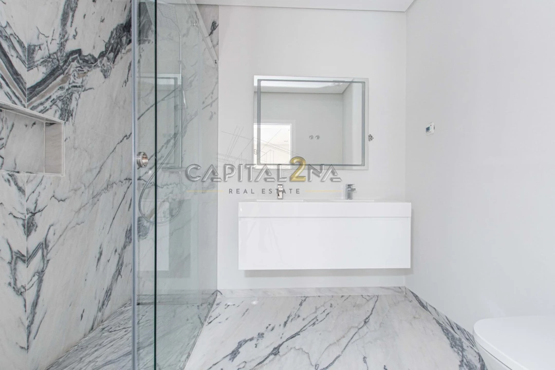 Apartamento T4 para Venda em Carcavelos e Parede Foto 9