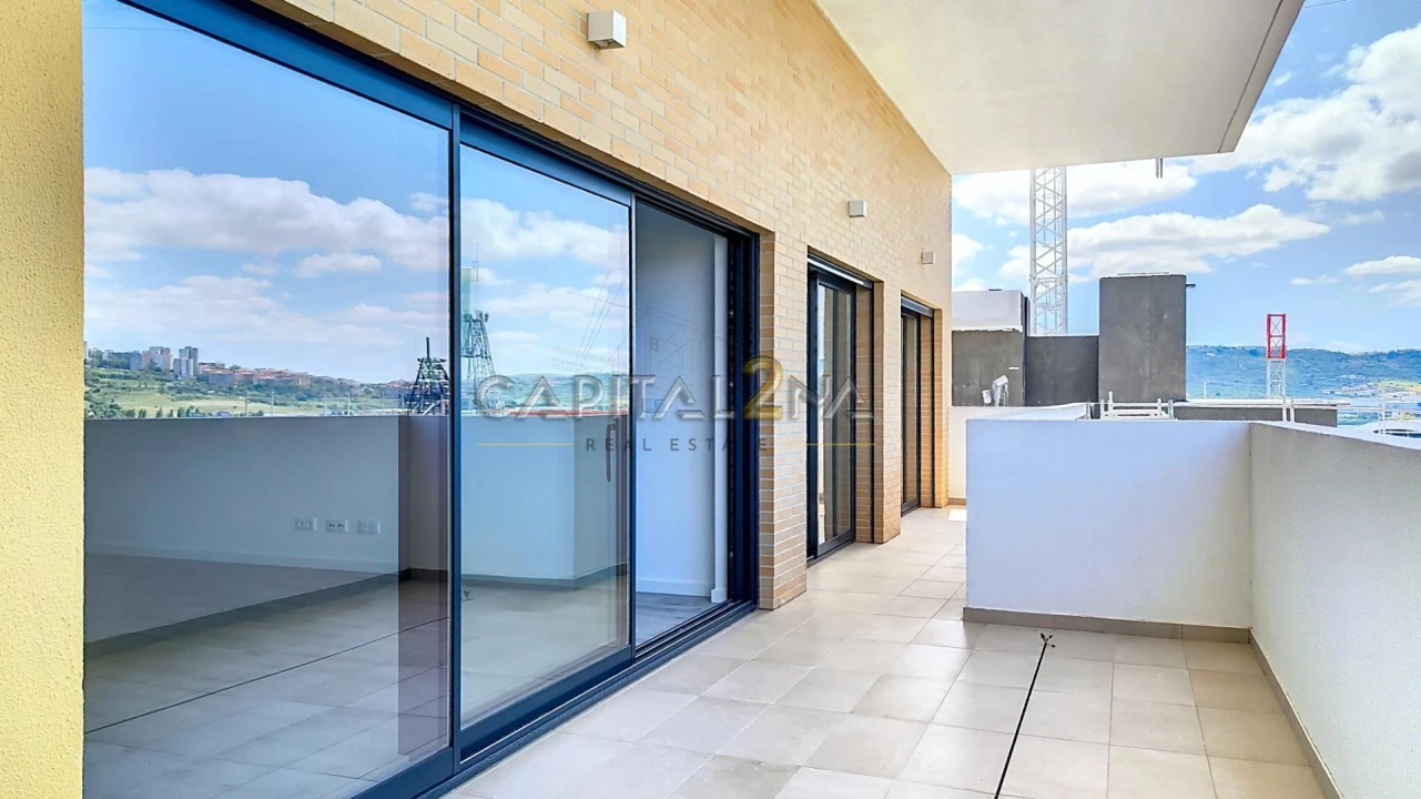 Apartamento T3 para Venda em Loures Foto 1