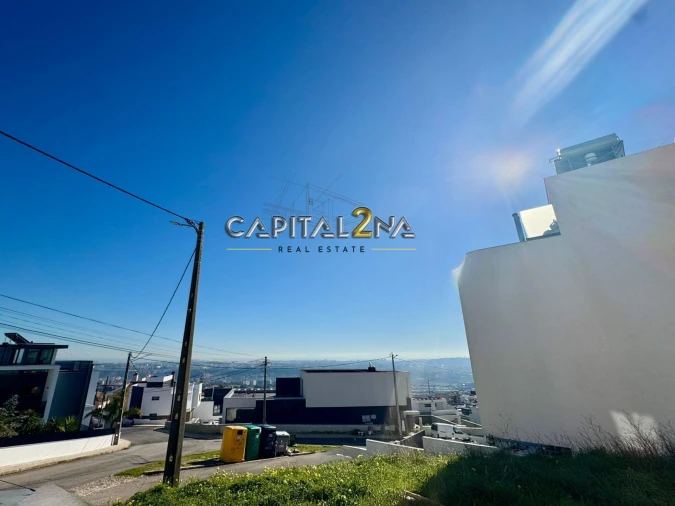 Terreno para Venda em Pontinha e Famões Foto 5