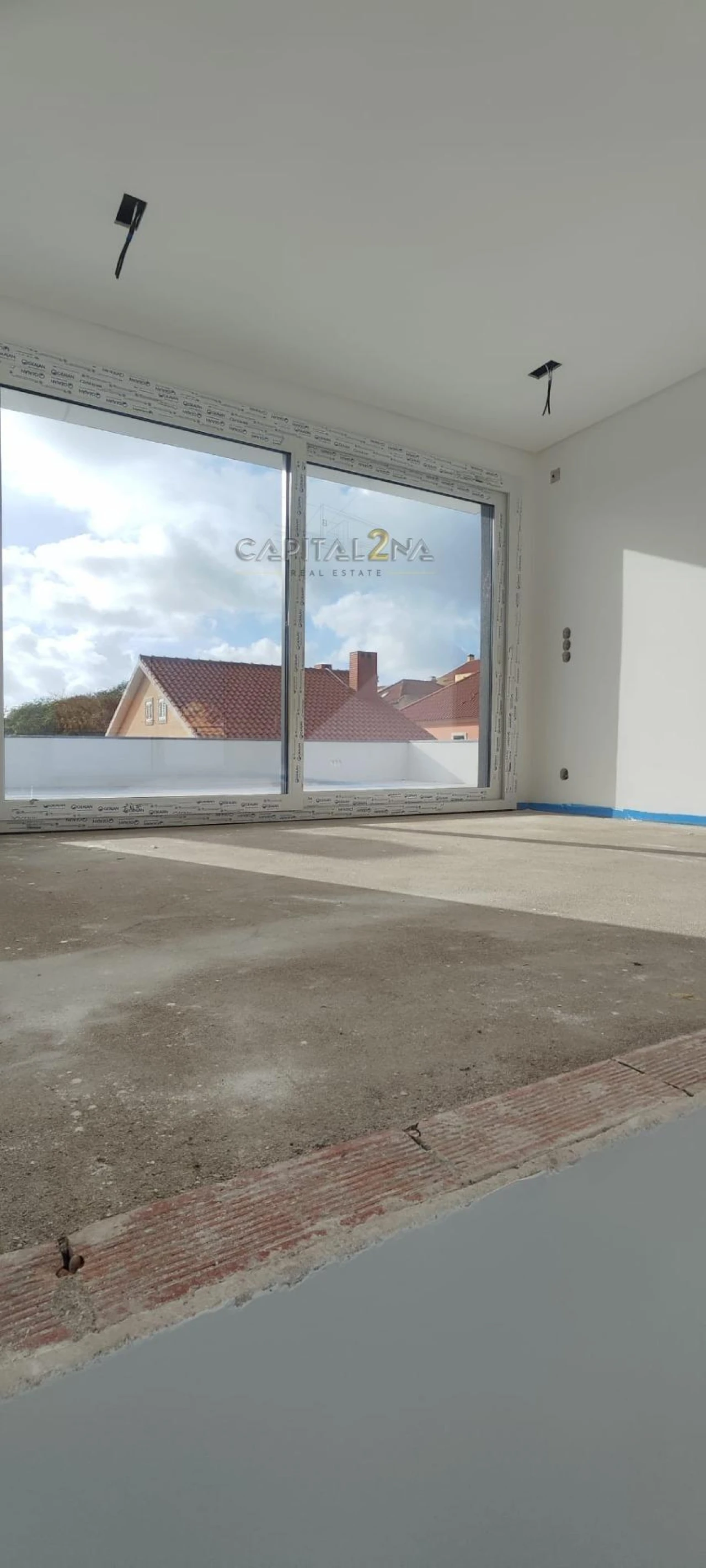 Moradia T5 para Venda em Pontinha e Famões Foto 19