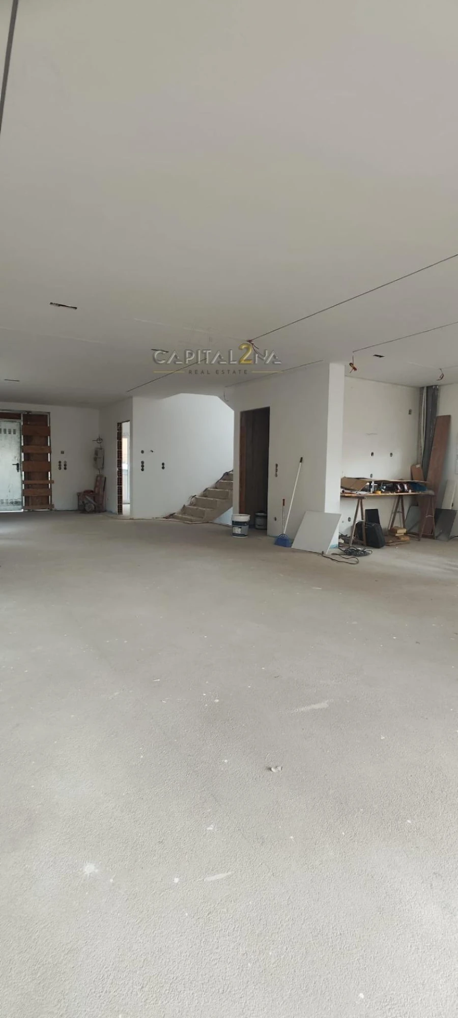 Moradia T5 para Venda em Pontinha e Famões Foto 32