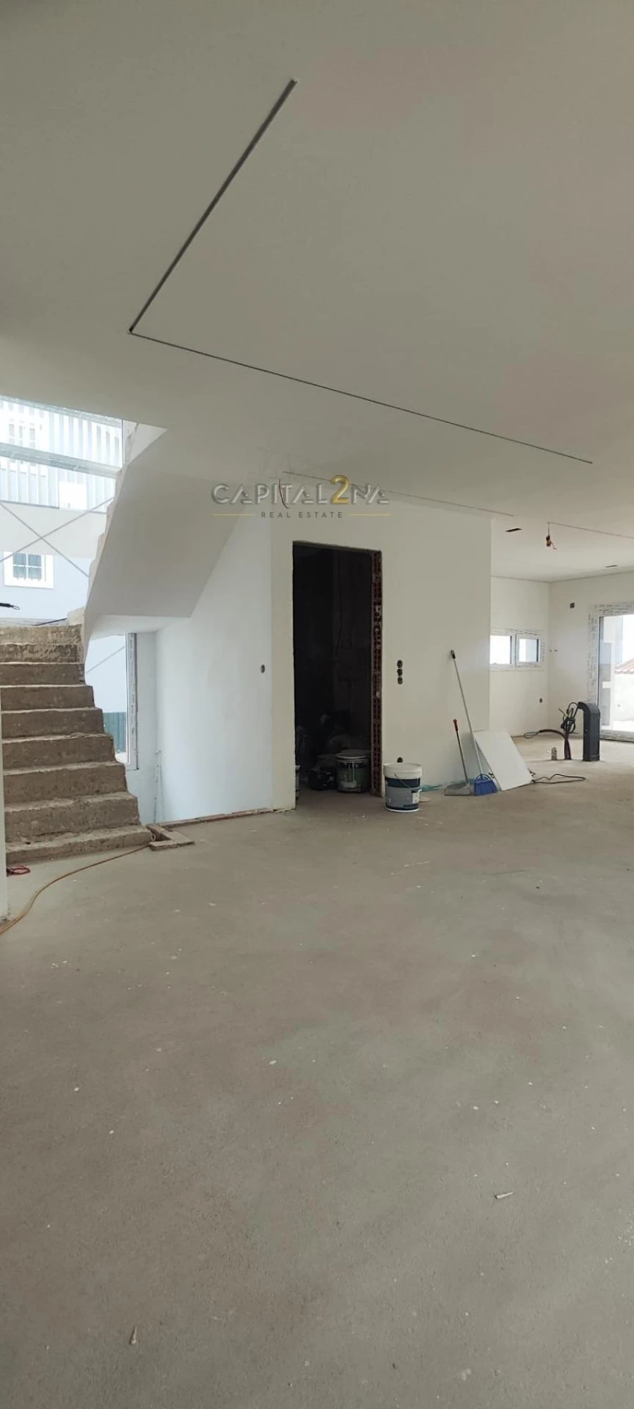 Moradia T5 para Venda em Pontinha e Famões Foto 34