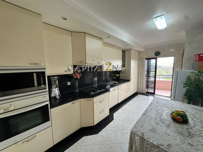 Apartamento T3 para Venda em Almada, Cova da Piedade, Pragal e Cacilhas Foto 9