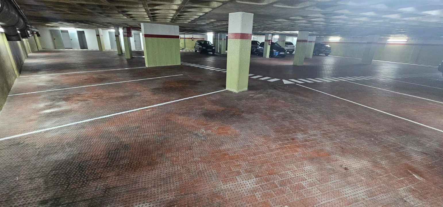 Garagem para Venda em Venteira Foto 10