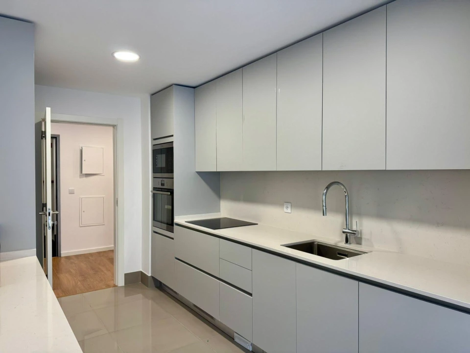 Apartamento T2 para Venda em Loures Foto 1