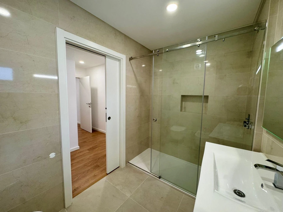 Apartamento T2 para Venda em Loures Foto 10