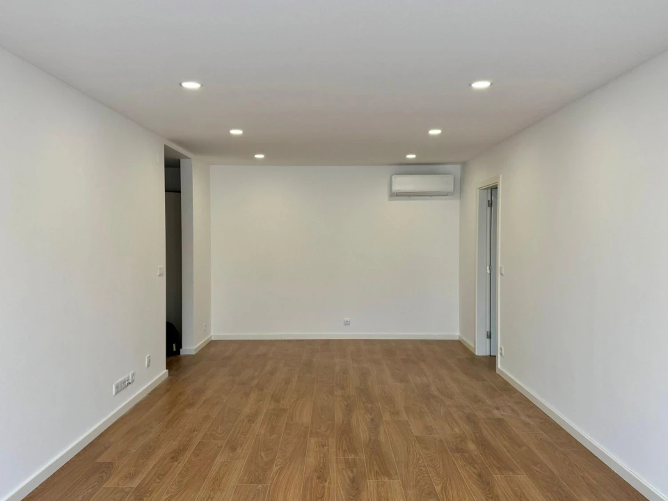 Apartamento T3 para Venda em Loures Foto 3