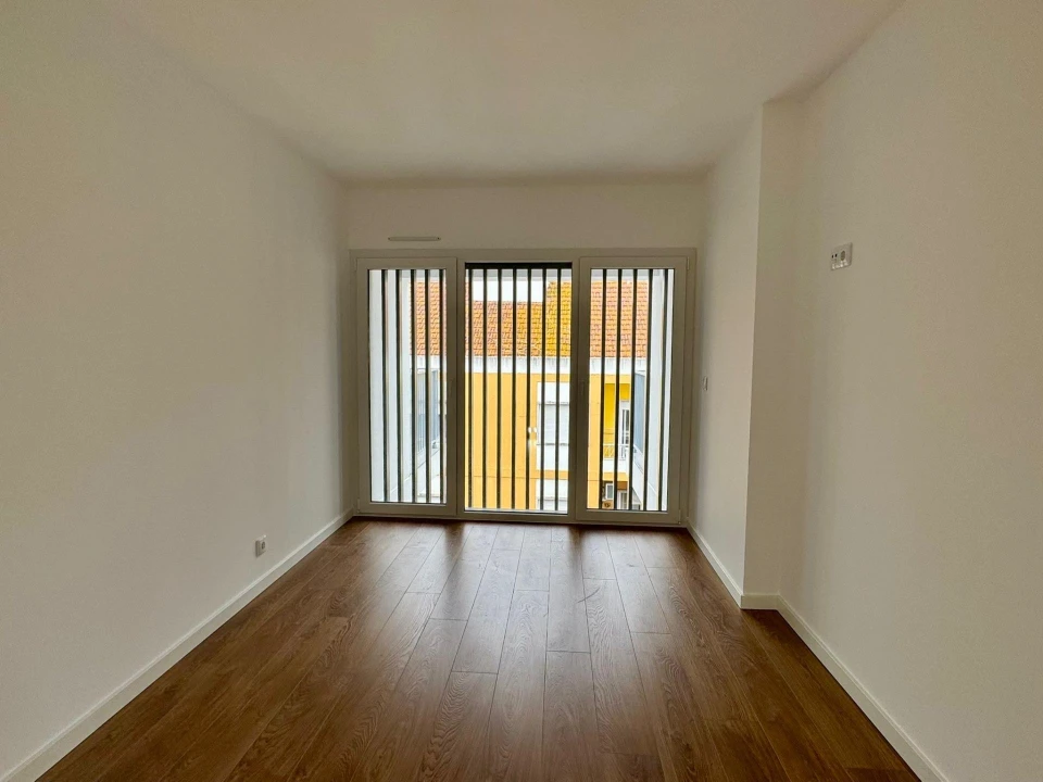 Apartamento T3 para Venda em Loures Foto 8