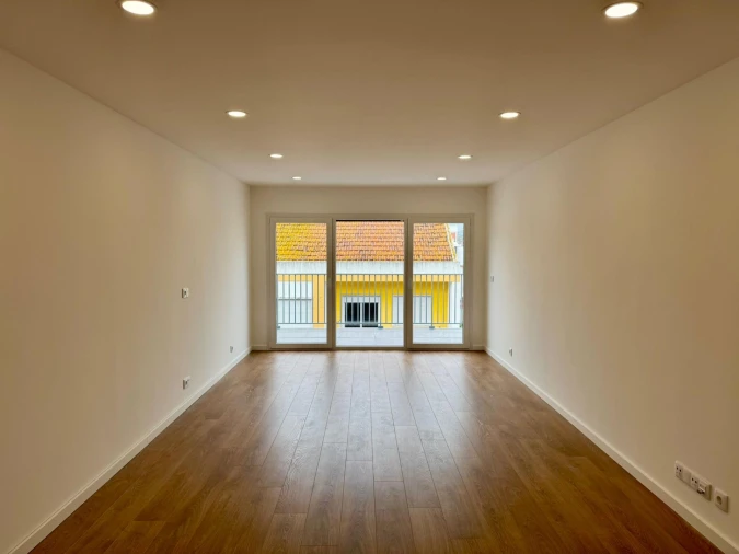 Apartamento T3 para Venda em Loures Foto 2