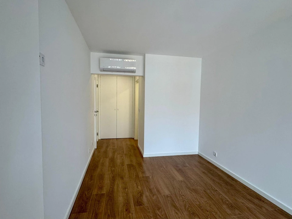 Apartamento T3 para Venda em Loures Foto 9