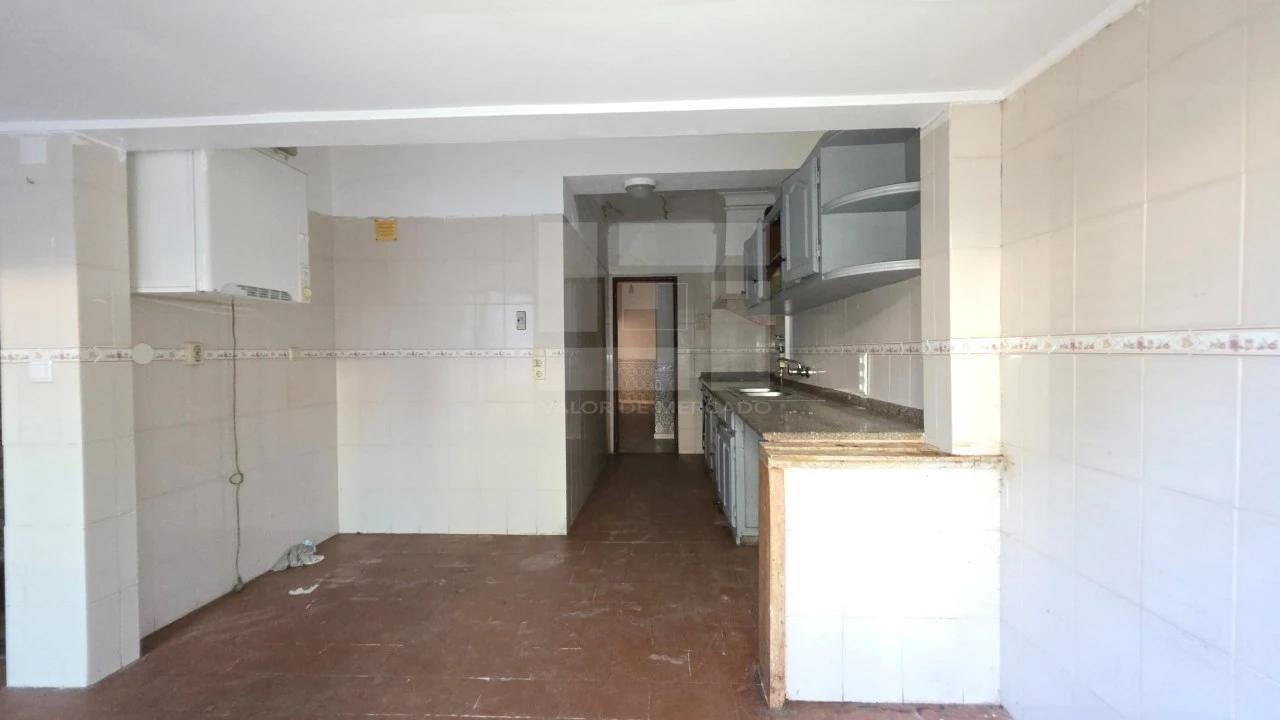 Apartamento T1 para Venda em Falagueira-Venda Nova Foto 35