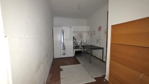 Apartamento T1 para Venda em Falagueira-Venda Nova