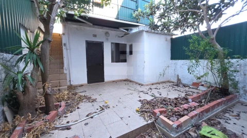 Apartamento T1 para Venda em Falagueira-Venda Nova