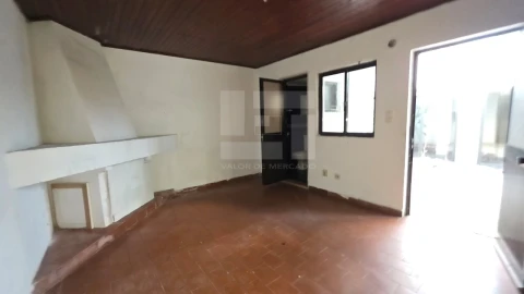 Apartamento T1 para Venda em Falagueira-Venda Nova
