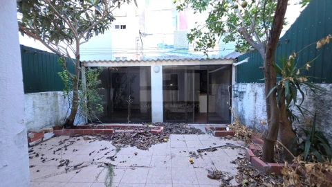 Apartamento T1 para Venda em Falagueira-Venda Nova