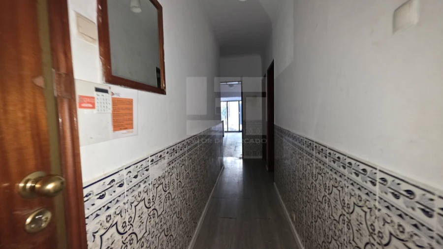 Apartamento T1 para Venda em Falagueira-Venda Nova Foto 9