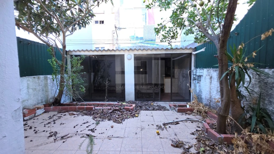 Apartamento T1 para Venda em Falagueira-Venda Nova Foto 33