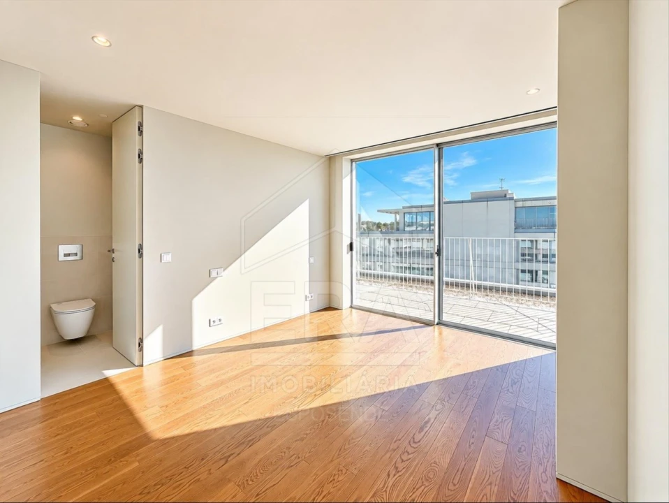 Apartamento T4 para Venda em Barcelinhos Foto 12