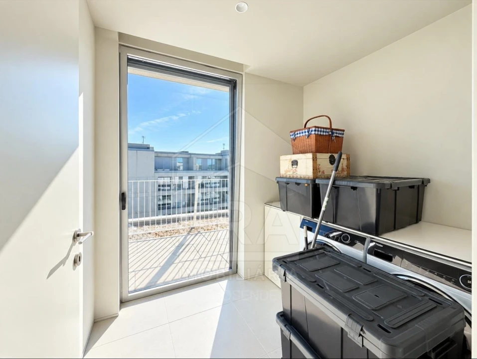 Apartamento T4 para Venda em Barcelinhos Foto 17