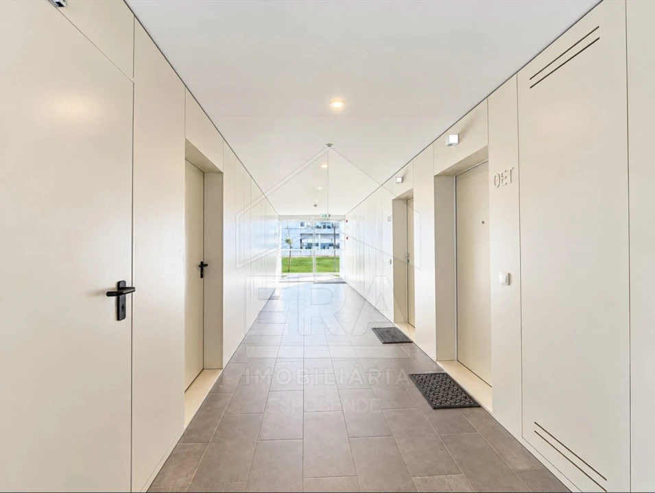 Apartamento T4 para Venda em Barcelinhos Foto 21