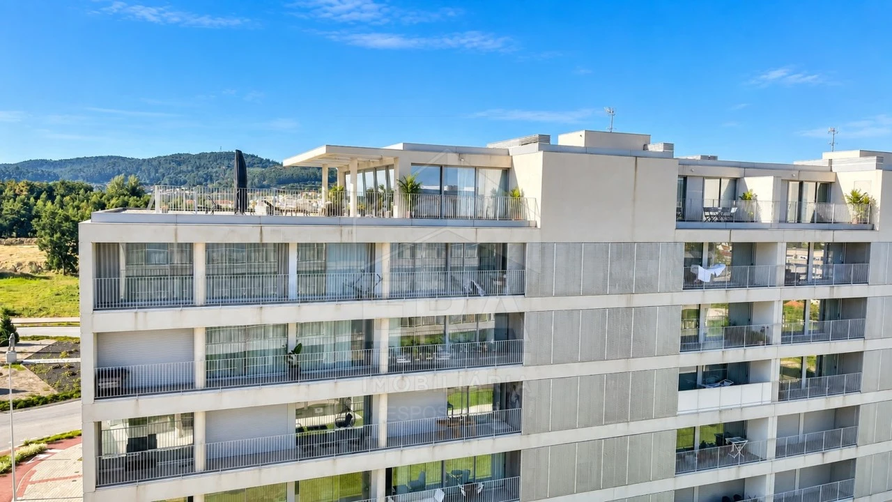Apartamento T4 para Venda em Barcelinhos Foto 26