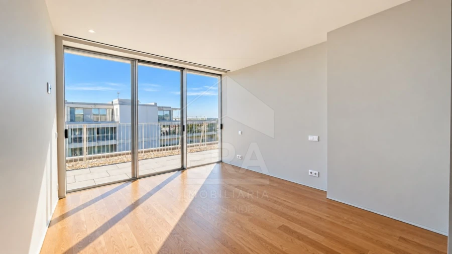 Apartamento T4 para Venda em Barcelinhos Foto 11