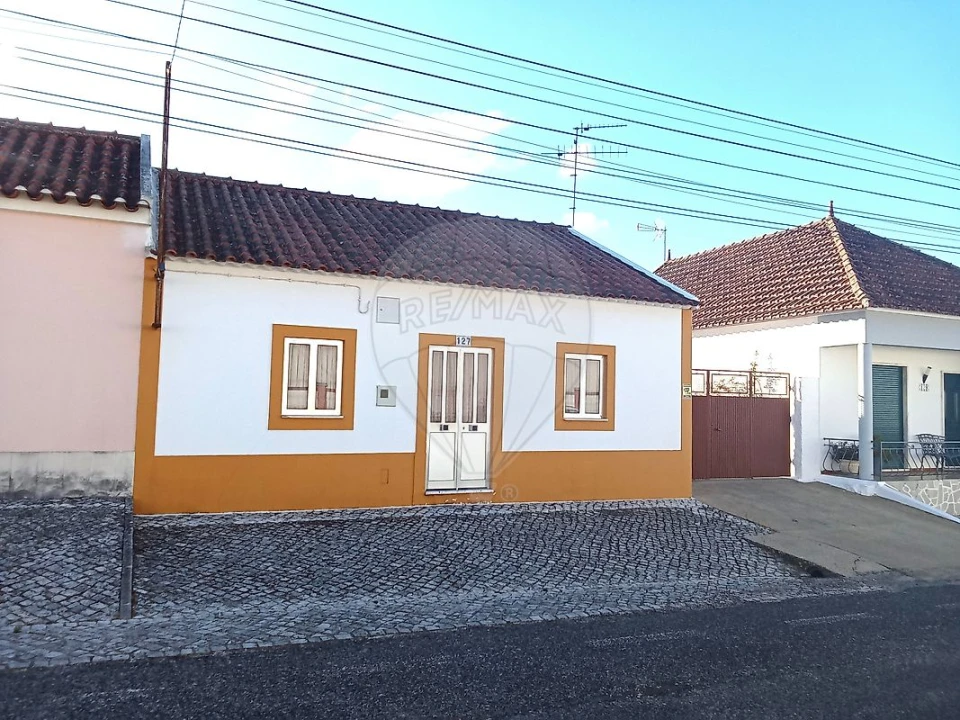 Moradia T5 para Venda em Manique do Intendente, Vila Nova de São Pedro e Maçussa Foto 5