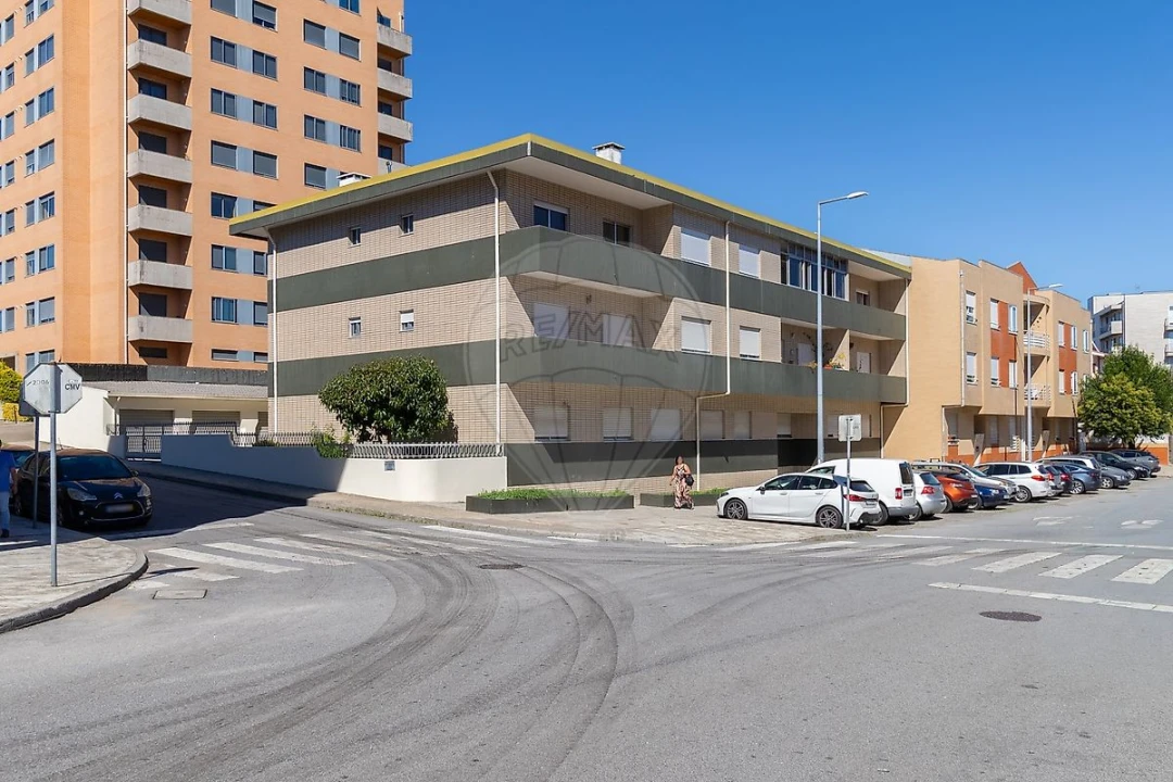 Apartamento T3 para Venda em Ermesinde Foto 9