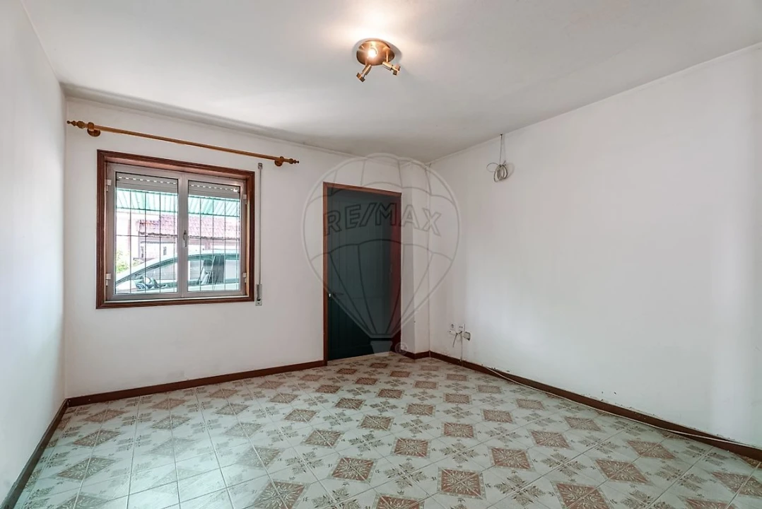 Moradia T2 para Venda em Canedo, Vale e Vila Maior Foto 12