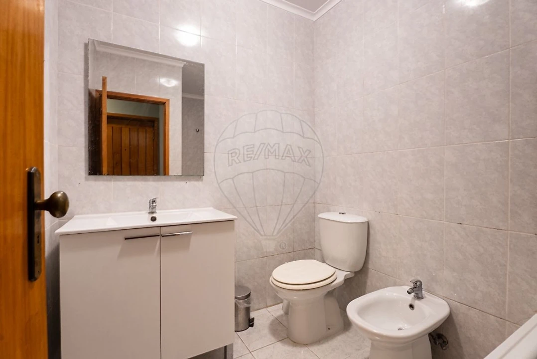 Apartamento T1 para Venda em Santa Marinha e São Pedro da Afurada Foto 7