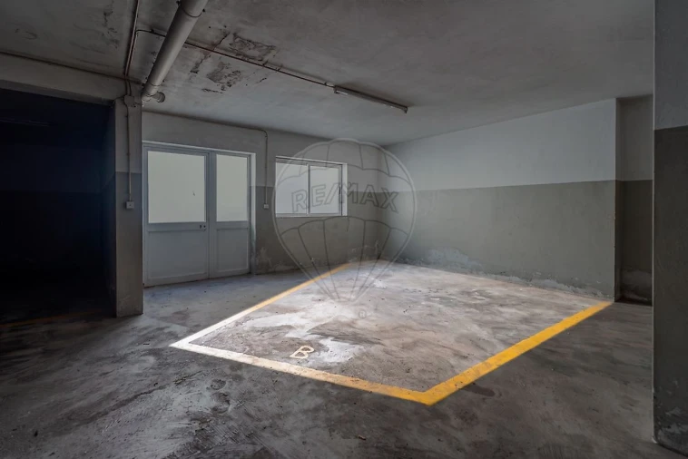 Apartamento T1 para Venda em Santa Marinha e São Pedro da Afurada Foto 16