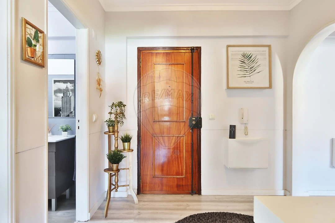 Apartamento T3 para Venda em Massamá e Monte Abraão Foto 21