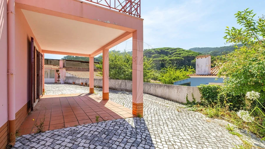 Moradia T4 para Venda em Santa Maria e São Miguel, São Martinho, São Pedro Penaferrim