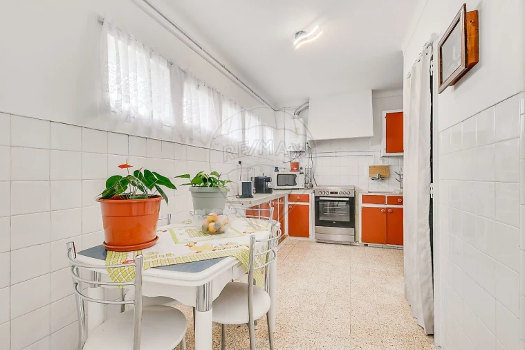 Apartamento T4 para Venda em Olivais Foto 12