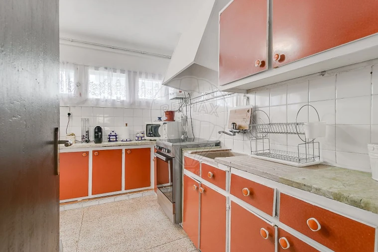 Apartamento T4 para Venda em Olivais Foto 8