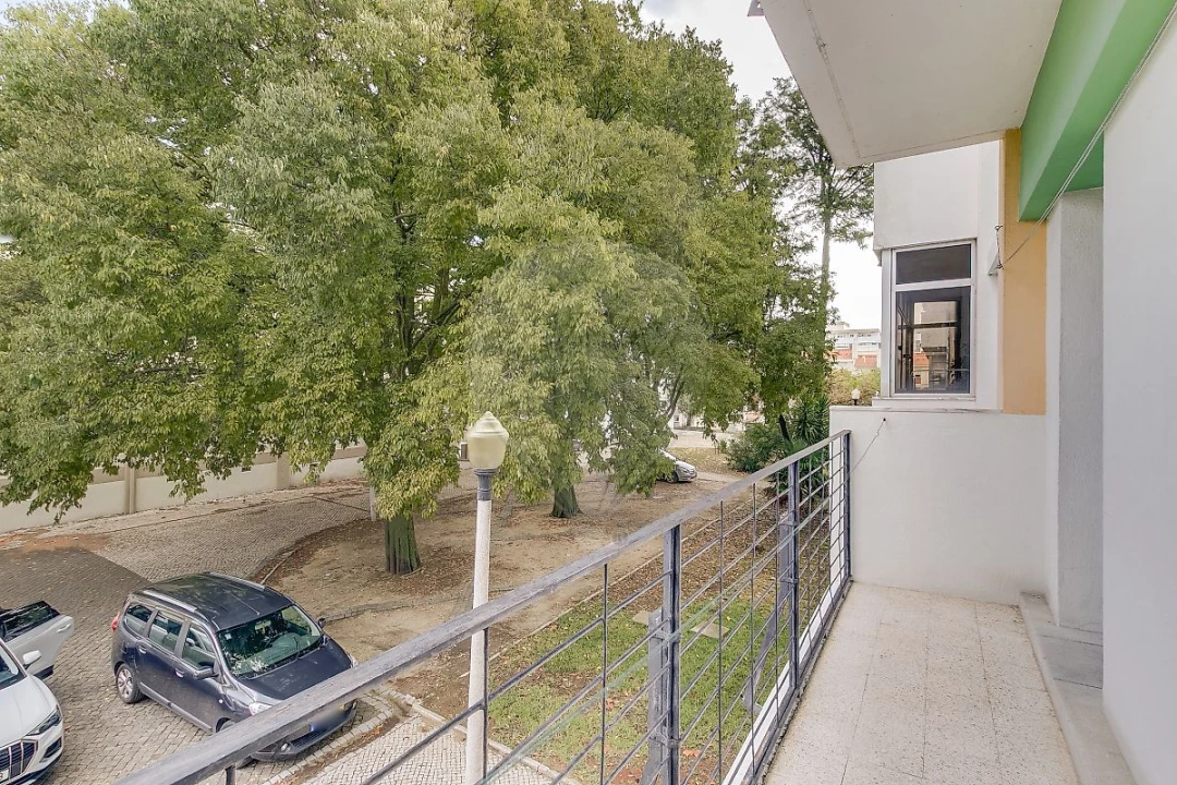 Apartamento T4 para Venda em Olivais Foto 30