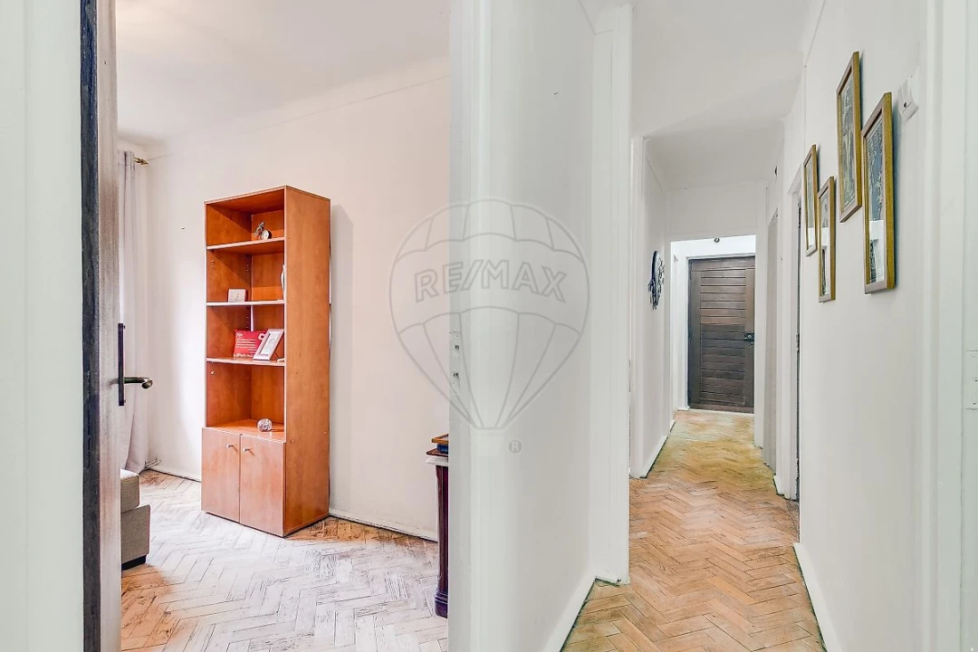 Apartamento T4 para Venda em Olivais Foto 17