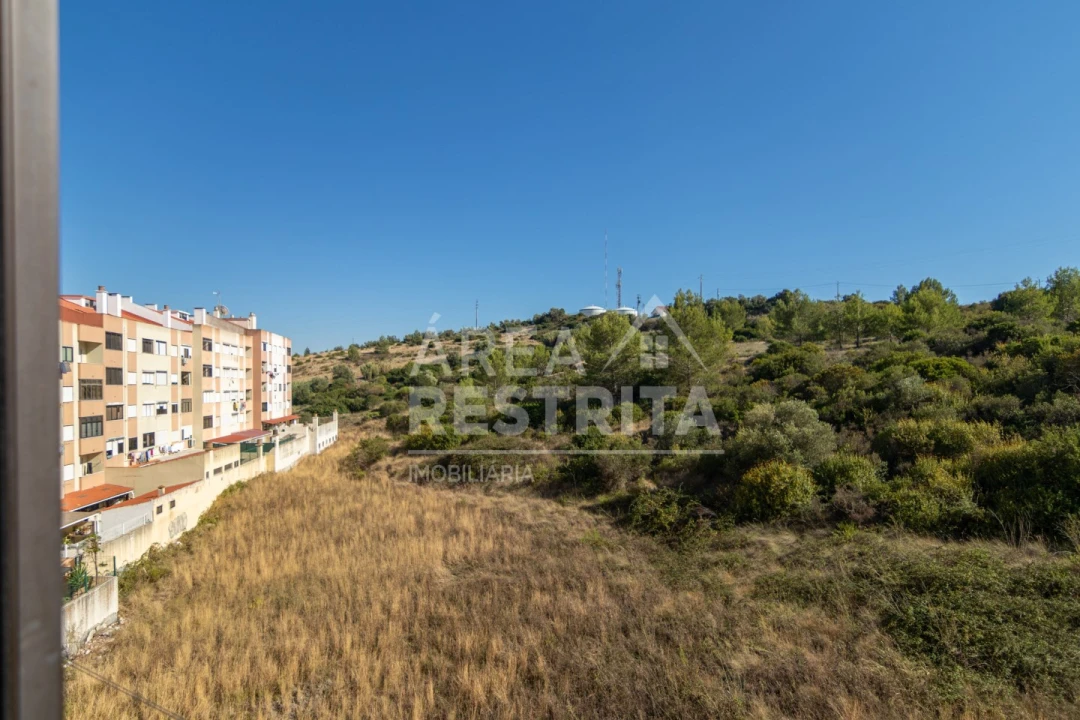 Apartamento T3 para Venda em Vila Franca de Xira Foto 11