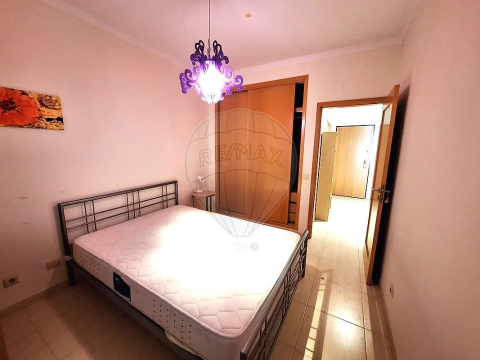 Apartamento T1 para Venda em Portimão Foto 9