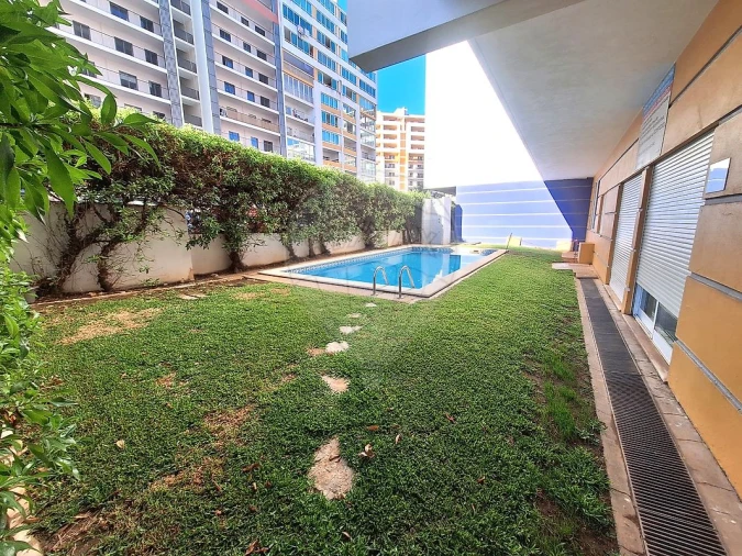 Apartamento T1 para Venda em Portimão Foto 18