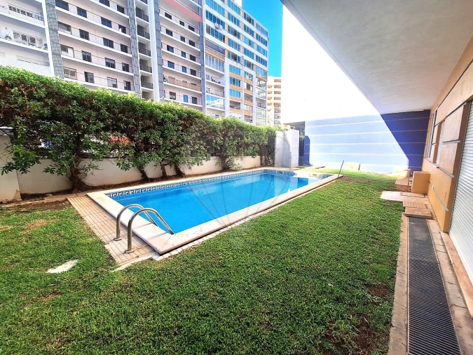 Apartamento T1 para Venda em Portimão Foto 19