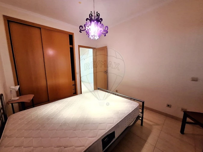 Apartamento T1 para Venda em Portimão Foto 10