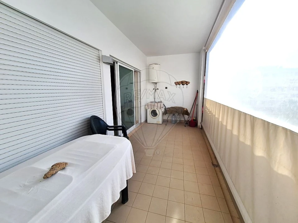 Apartamento T1 para Venda em Portimão Foto 15