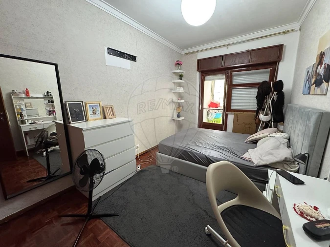 Apartamento T2 para Venda em Massamá e Monte Abraão Foto 13