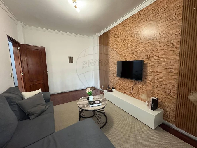 Apartamento T2 para Venda em Massamá e Monte Abraão Foto 8