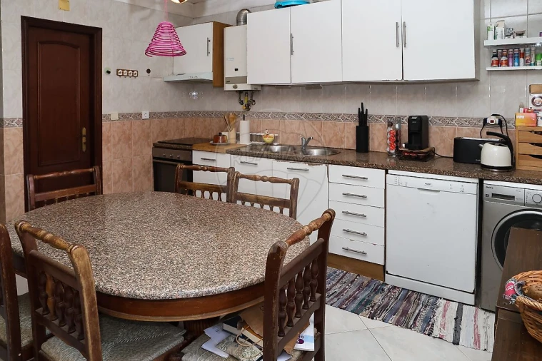 Apartamento T3 para Venda em Moita Foto 4