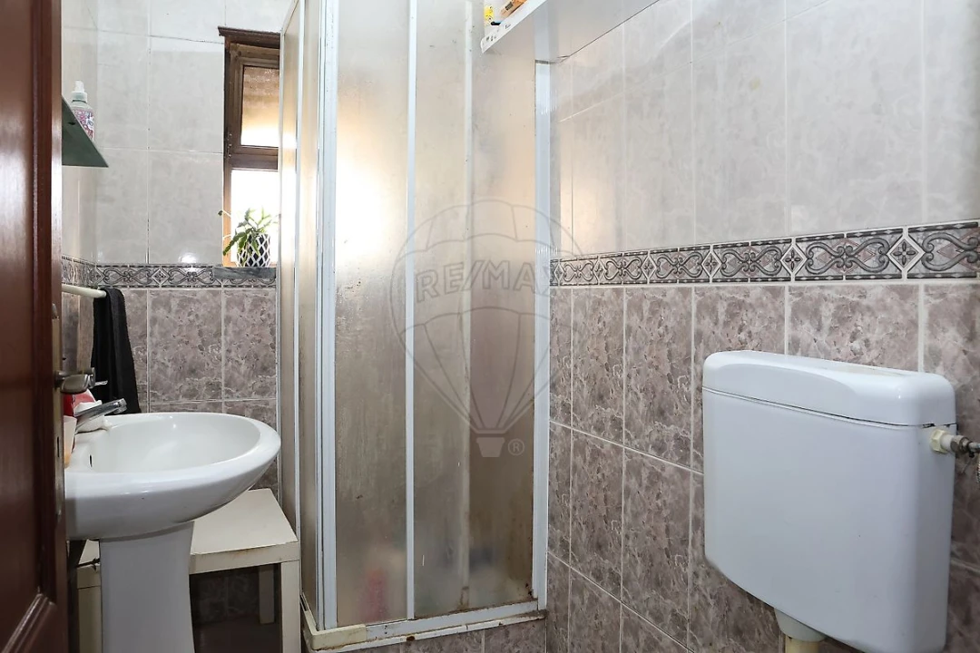 Apartamento T3 para Venda em Moita Foto 8