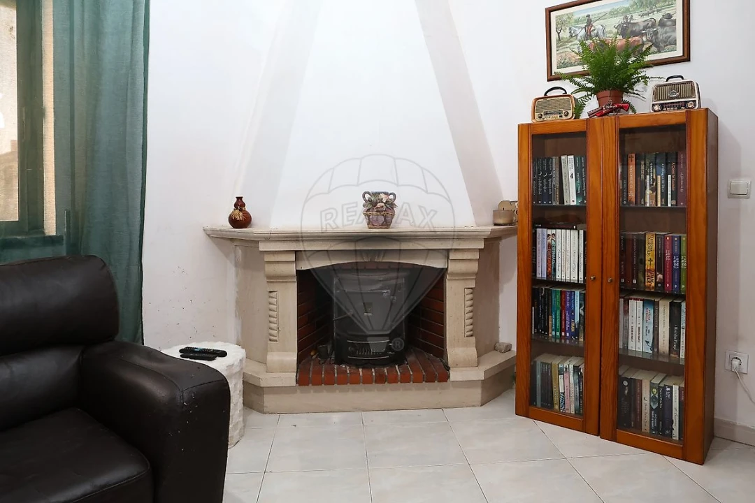Apartamento T3 para Venda em Moita Foto 18
