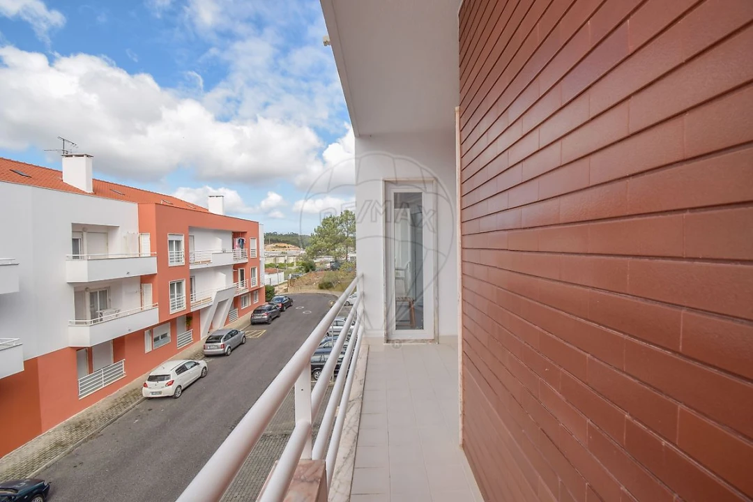 Apartamento T2 para Arrendamento em Santa Maria, São Pedro e Matacães Foto 22